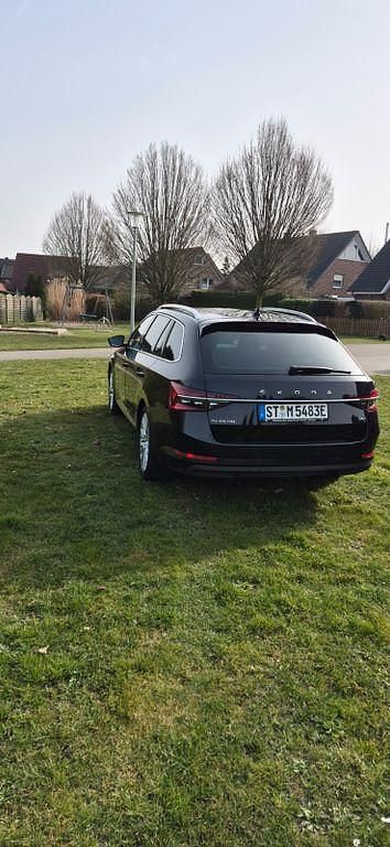Gebraucht Skoda Superb Style 218 PS (160 kW) 2020 Schwarz Kombi