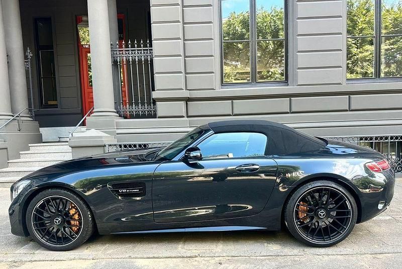 Schwarz Gebraucht 2019 Mercedes AMG GT C AMG Coupé | 136.900 € - Bild 1/4
