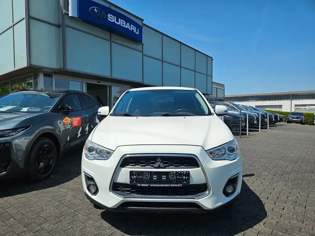 Gebraucht Mitsubishi ASX Edition 150 PS (110 kW) 2014 Weiß SUV