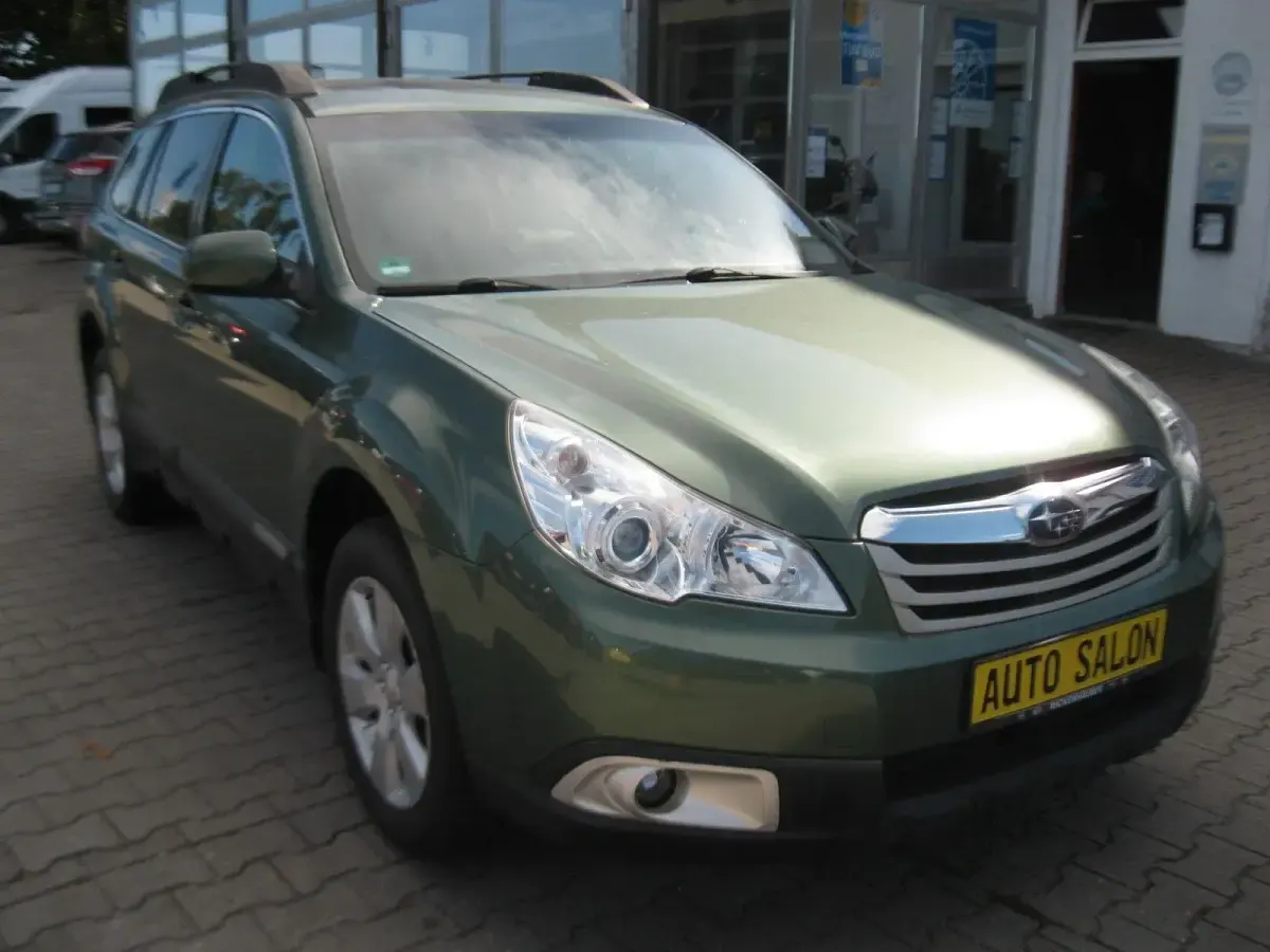 Gebraucht Subaru Outback Comfort 167 PS (122 kW) 2012 Grün Kombi