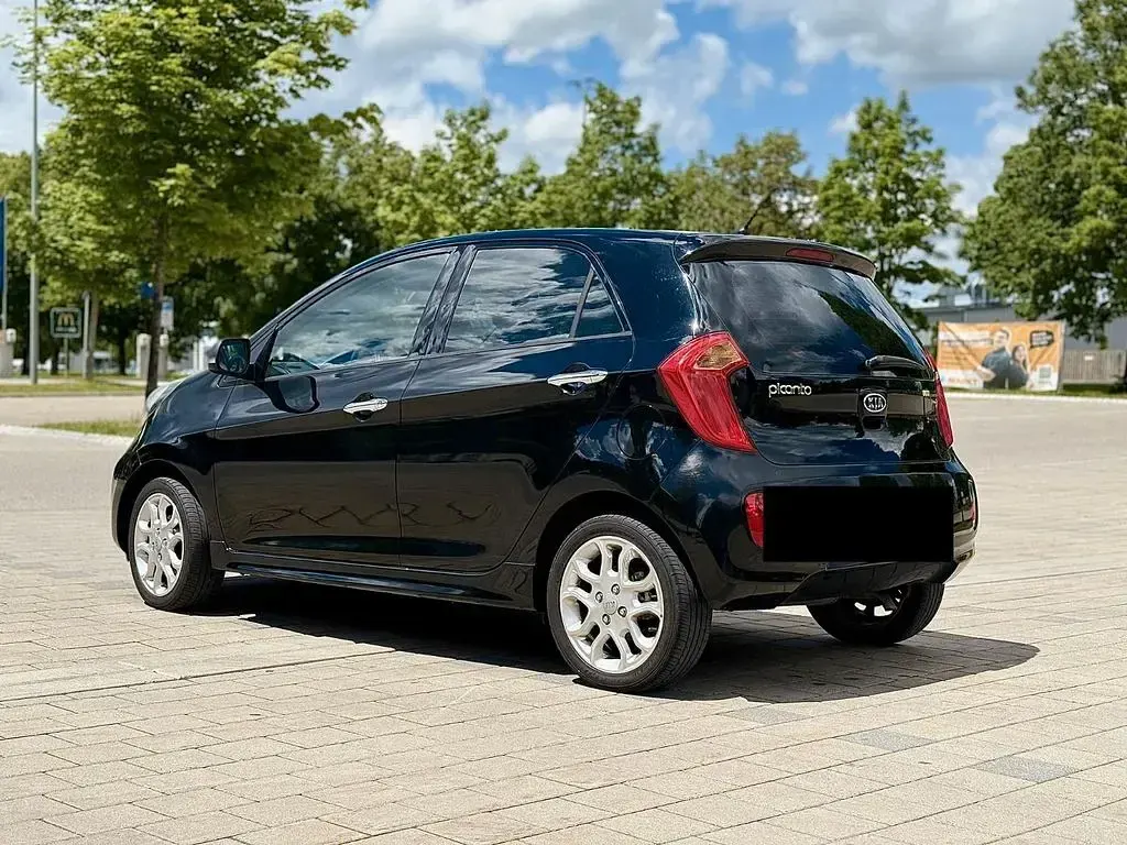 Gebraucht Kia Picanto 86 PS (63 kW) 2012 Schwarz Kleinwagen