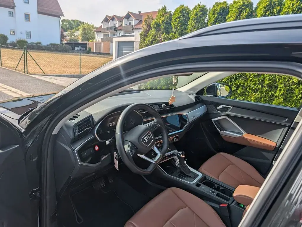 Usata Audi Q3 150 CV (110 kW) 2023 Nero SUV