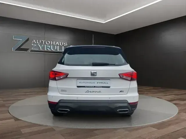 Gebraucht Seat Arona FR 110 PS (80 kW) 2023 Weiß SUV