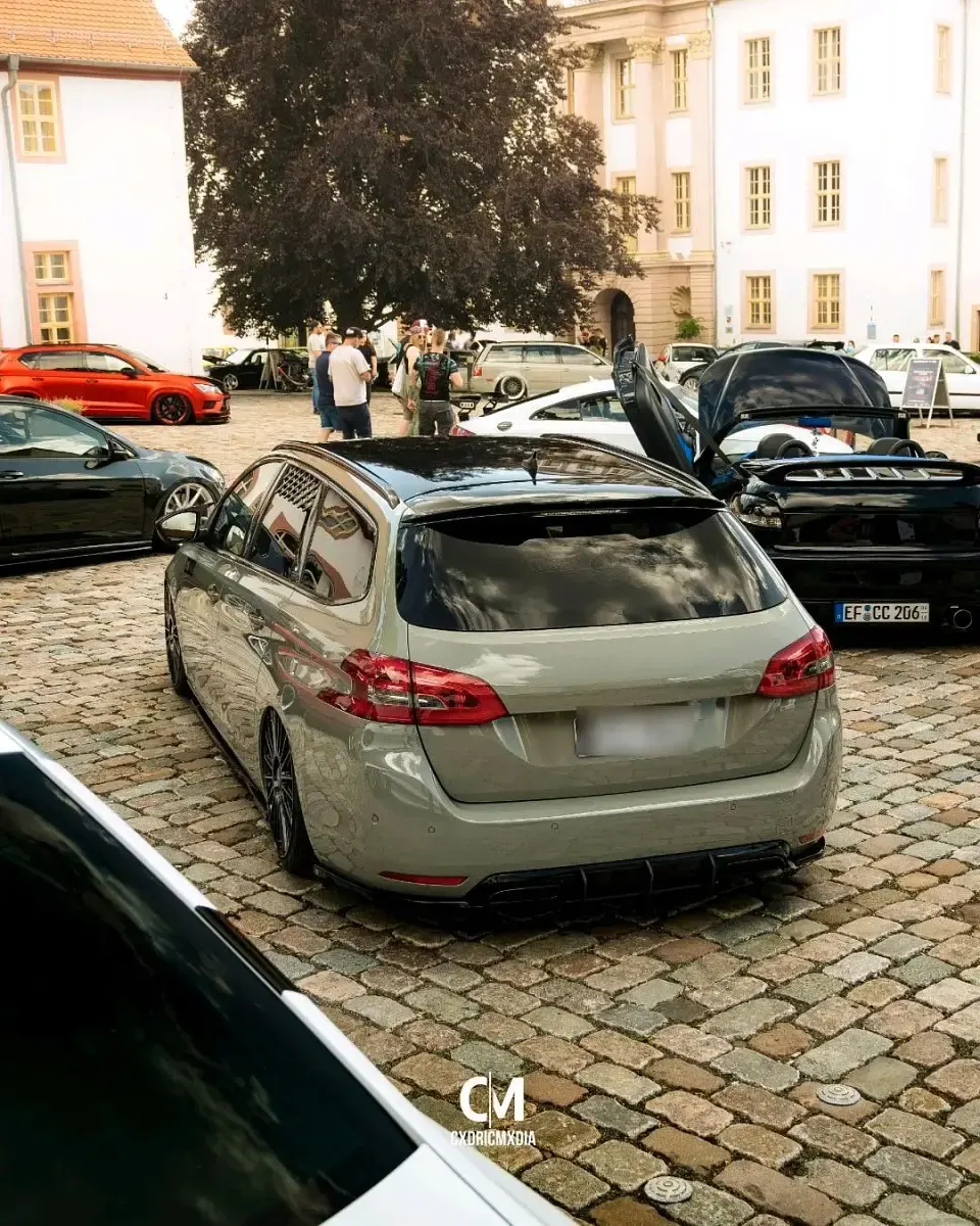 Gebraucht Peugeot 308 SW 150 PS (110 kW) 2015 Grün Kombi