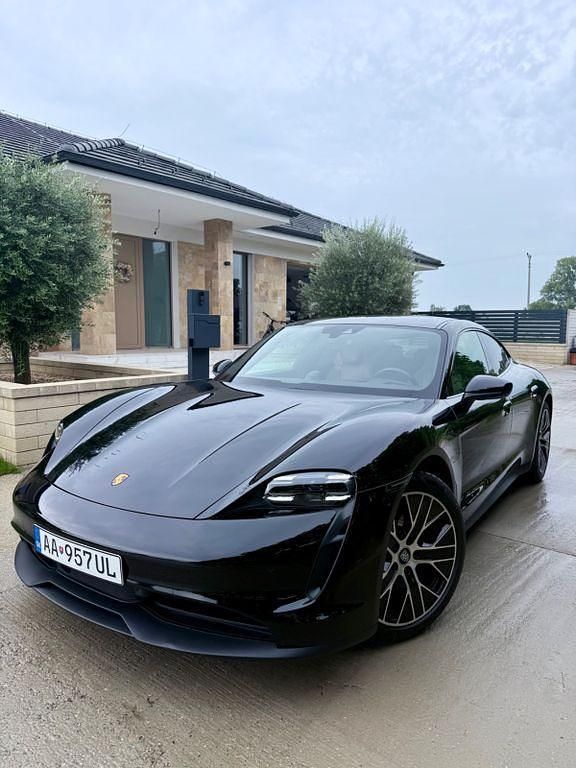 Schwarz Gebraucht 2021 Porsche Taycan Limousine | 58.000 € (Guter Preis) - Bild 1/4