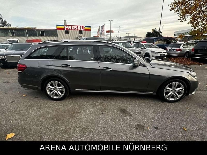 Gebraucht Mercedes E350 Avantgarde 258 PS (189 kW) 2015 Grau Kombi