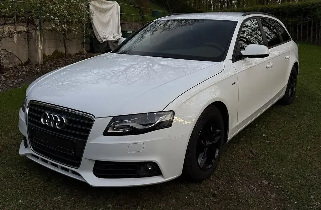 Gebraucht Audi A4 S-Line 120 PS (88 kW) 2010 Weiß Kombi