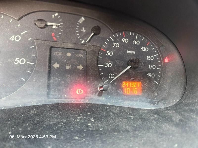 Gebraucht Renault Master 2003 Weiß