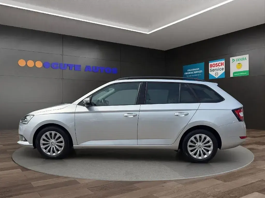 Gebraucht Skoda Fabia Business Line 95 PS (69 kW) 2022 Brilliantsilber metallic Kleinwagen