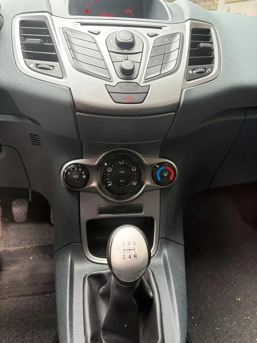 Gebraucht Ford Fiesta 82 PS (60 kW) 2009 Rot Kleinwagen