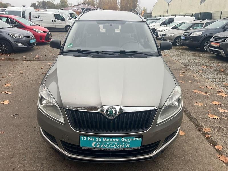 Gebraucht Skoda Roomster Plus Edition 86 PS (63 kW) 2012 Beige Van / Kleinbus