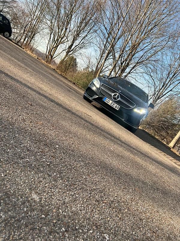 Gebraucht Mercedes CLS350 258 PS (189 kW) 2016 Schwarz Limousine