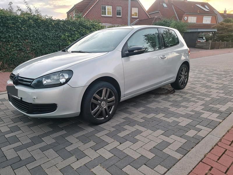 Silber Gebraucht 2009 VW Golf VI Coupé | 2.450 € (Superpreis) - Bild 1/4