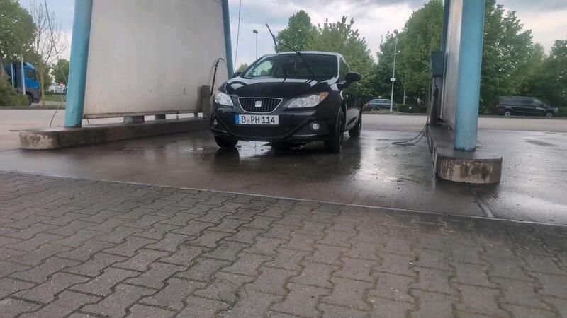 Schwarz Gebraucht 2013 Seat Ibiza Kleinwagen | 3.800 € (Superpreis) - Bild 1/1