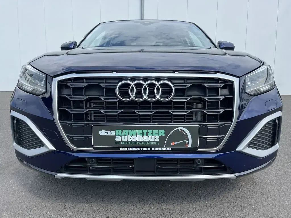 Gebraucht Audi Q2 Advanced 150 PS (110 kW) 2024 Blau SUV