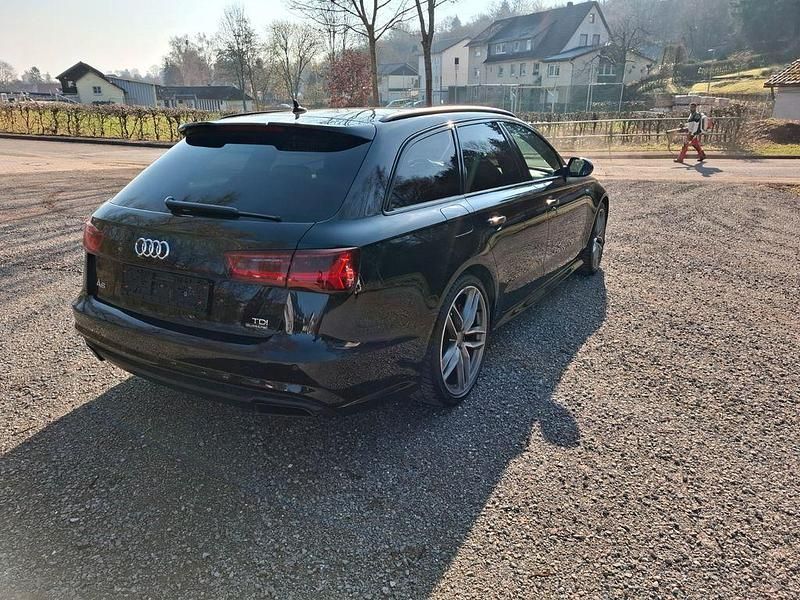 Gebraucht Audi A6 Ambiente 326 PS (239 kW) 2017 Schwarz Kombi