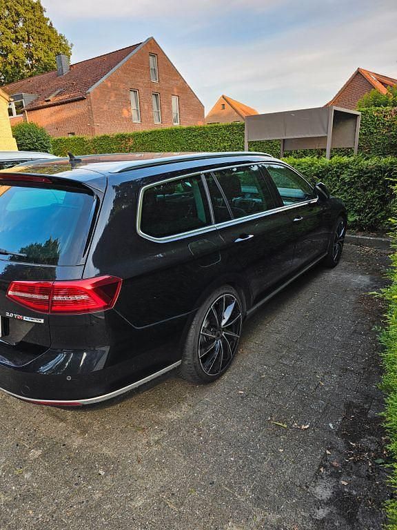 Gebraucht VW Passat 190 PS (139 kW) 2017 Schwarz Kombi