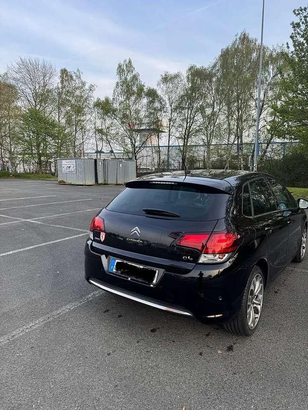 Gebraucht Citroën C4 Shine 150 PS (110 kW) 2015 Schwarz Limousine