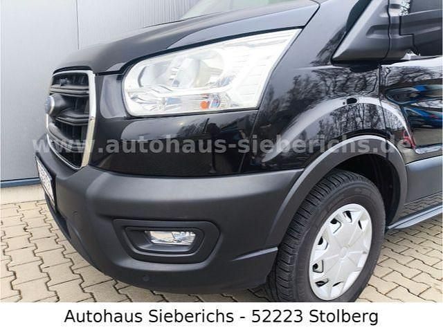 Gebraucht Ford Transit Trend 170 PS (125 kW) 2022 Schwarz Limousine