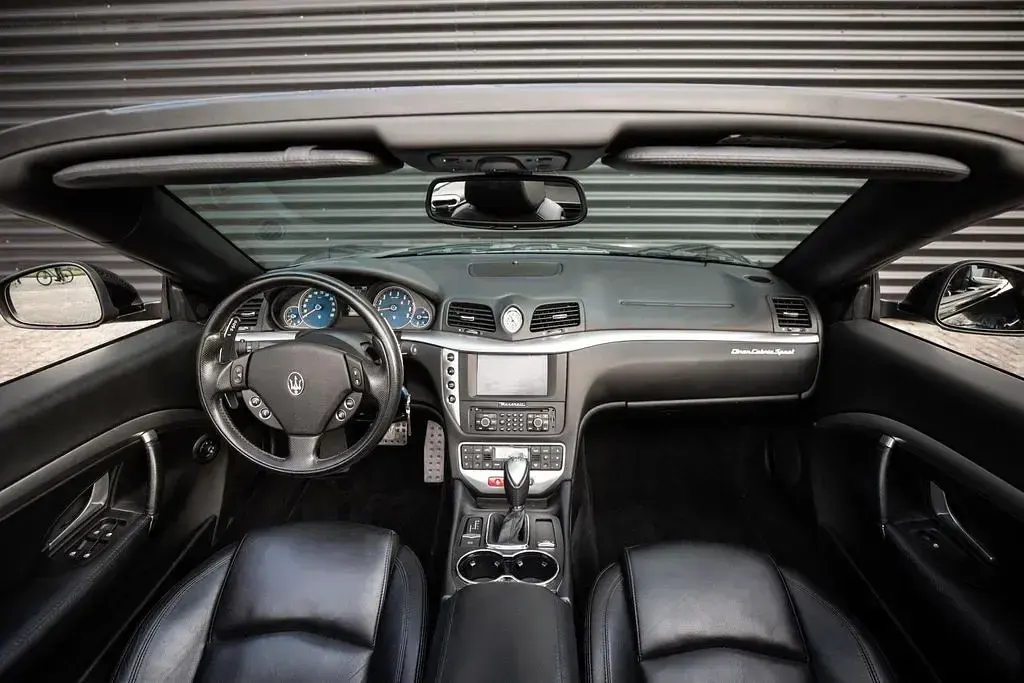 Gebraucht Maserati GranCabrio 450 PS (330 kW) 2012 Schwarz Cabrio