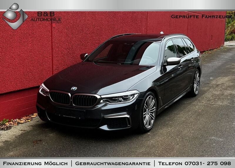 Grau Gebraucht 2019 BMW M550 Performance Limousine | 34.990 € (Guter Preis) - Bild 1/4