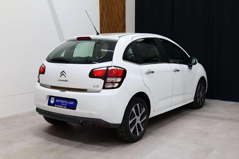 Gebraucht Citroën C3 SELECTION 82 PS (60 kW) 2016 Weiß Kleinwagen