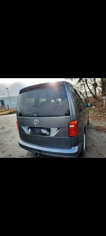 Gebraucht VW Caddy 2015 Grau Van / Kleinbus