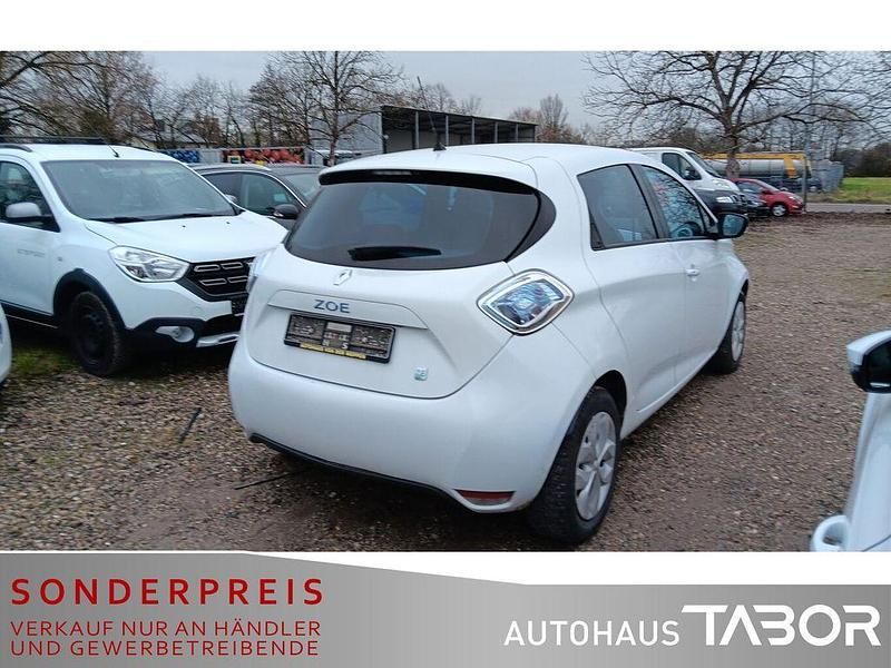 Gebraucht Renault Zoe Life 42 kW (58 PS) 2016 Weiss Kleinwagen