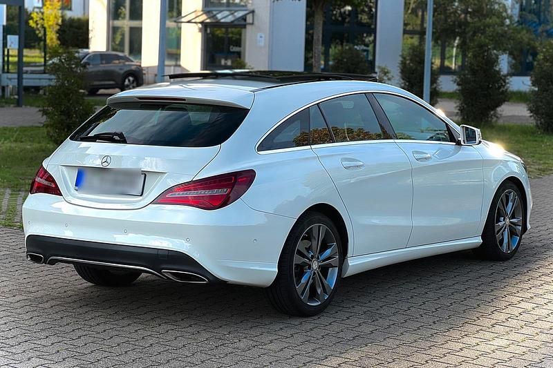 Gebraucht Mercedes CLA200 156 PS (114 kW) 2017 Weiß Kombi