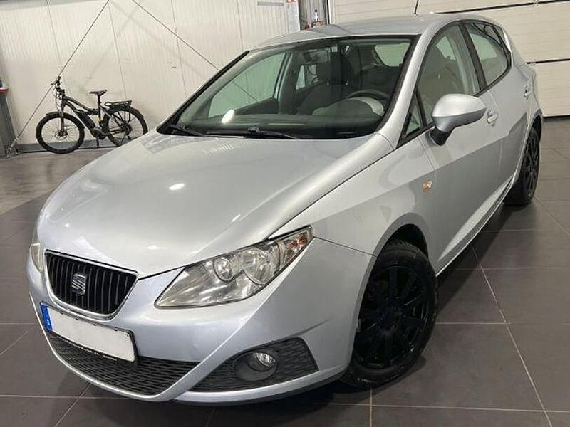 Silber Gebraucht 2010 Seat Ibiza Limousine | 3.995 € (Etwas zu teuer) - Bild 1/4