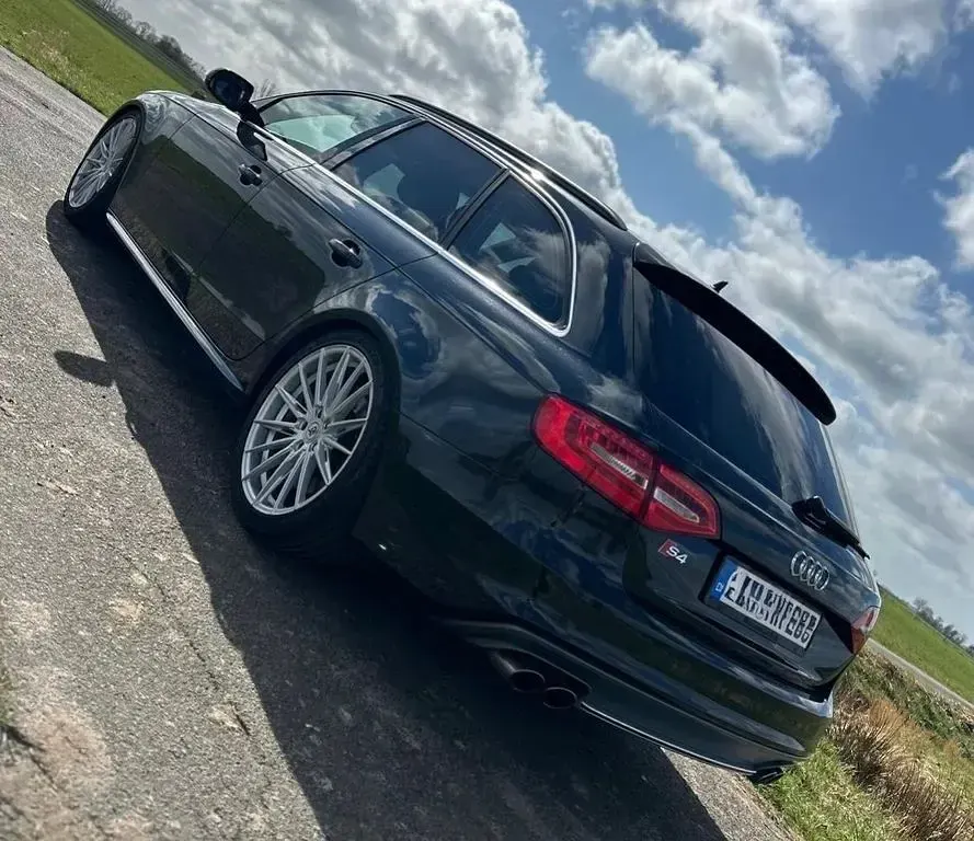 Gebraucht Audi S4 Sport 333 PS (244 kW) 2013 Schwarz Kombi