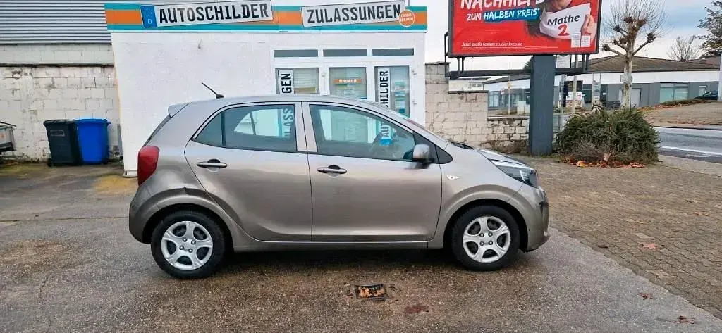 Gebraucht Kia Picanto Edition 7 67 PS (49 kW) 2017 Grau oreo Kleinwagen