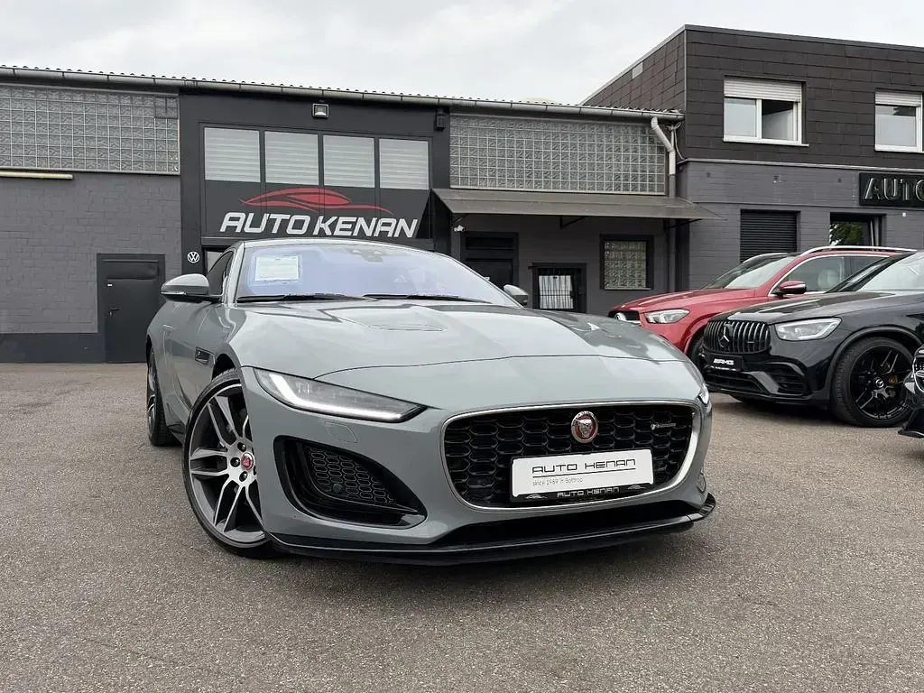 Gebraucht Jaguar F-Type R-Dynamic 300 PS (220 kW) 2021 Schwarz Coupé