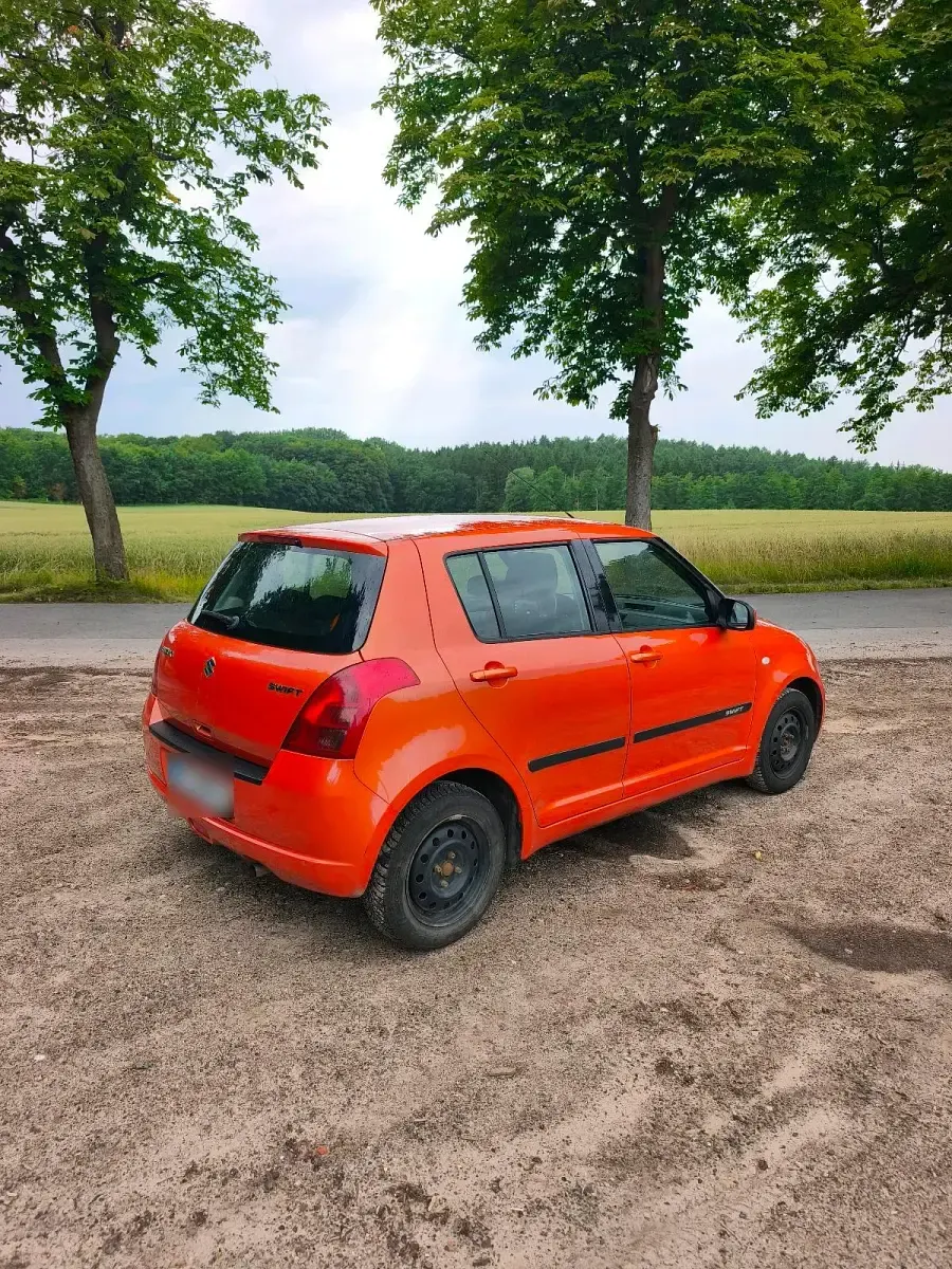 Gebraucht Suzuki Swift 94 PS (69 kW) 2008 Orange Kleinwagen