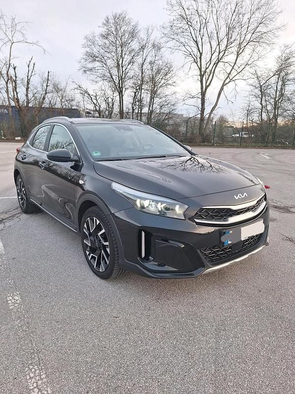 Gebraucht Kia XCeed Vision 160 PS (117 kW) 2024 Schwarz SUV
