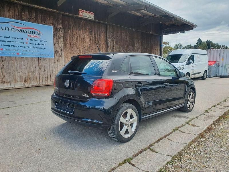 Gebraucht VW Polo Black Edition 69 PS (50 kW) 2012 Schwarz Limousine