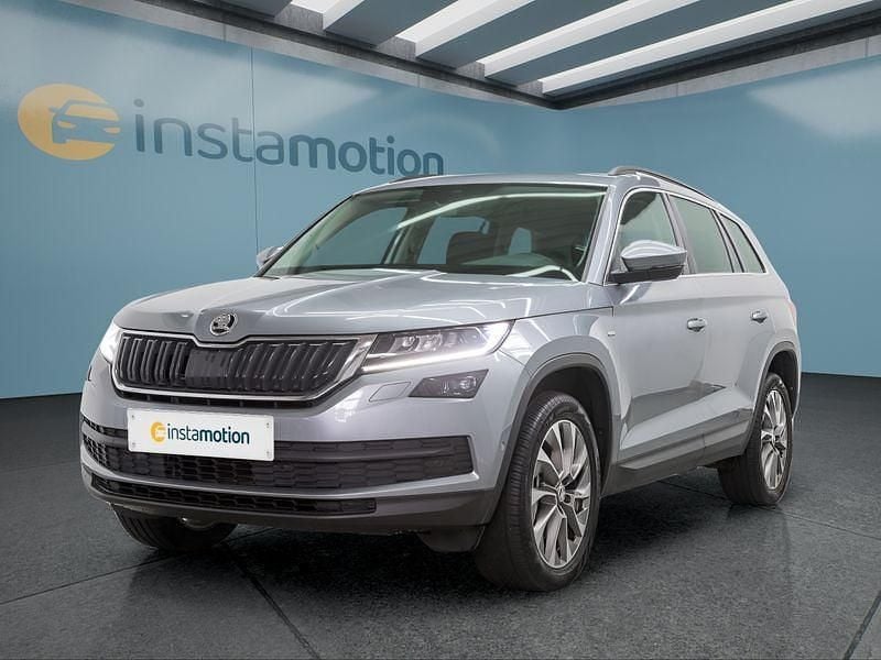 Grau Gebraucht 2021 Skoda Kodiaq SUV | 30.749 € (Guter Preis) - Bild 1/4