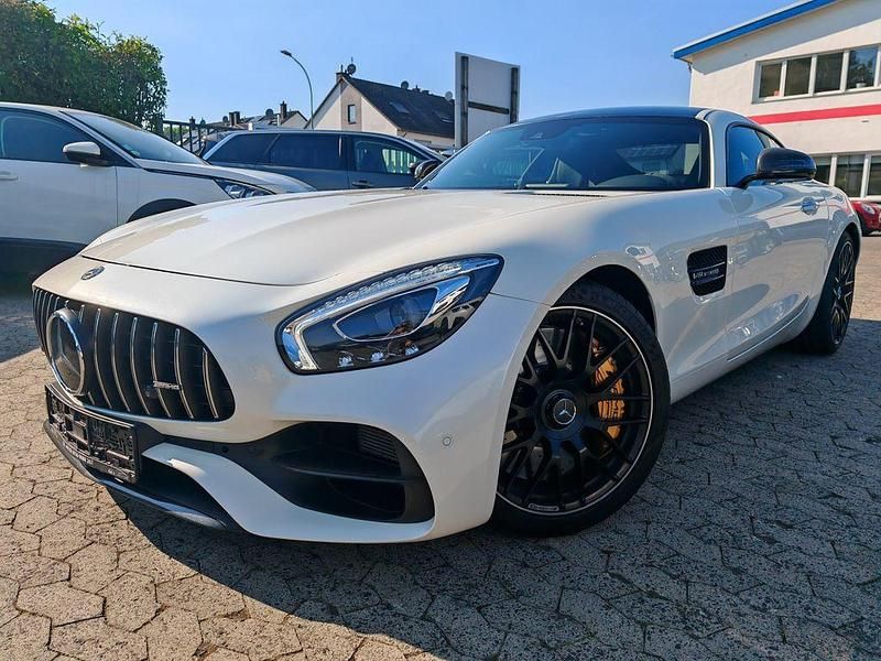 Weiß Gebraucht 2019 Mercedes AMG GT S AMG Coupé | 117.890 € - Bild 1/4