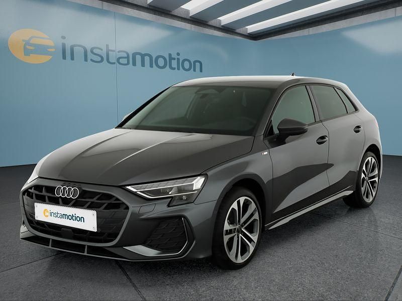 Grün Neu 2025 Audi A3 Sportback Kleinwagen | 36.949 € (Fairer Preis) - Bild 1/4