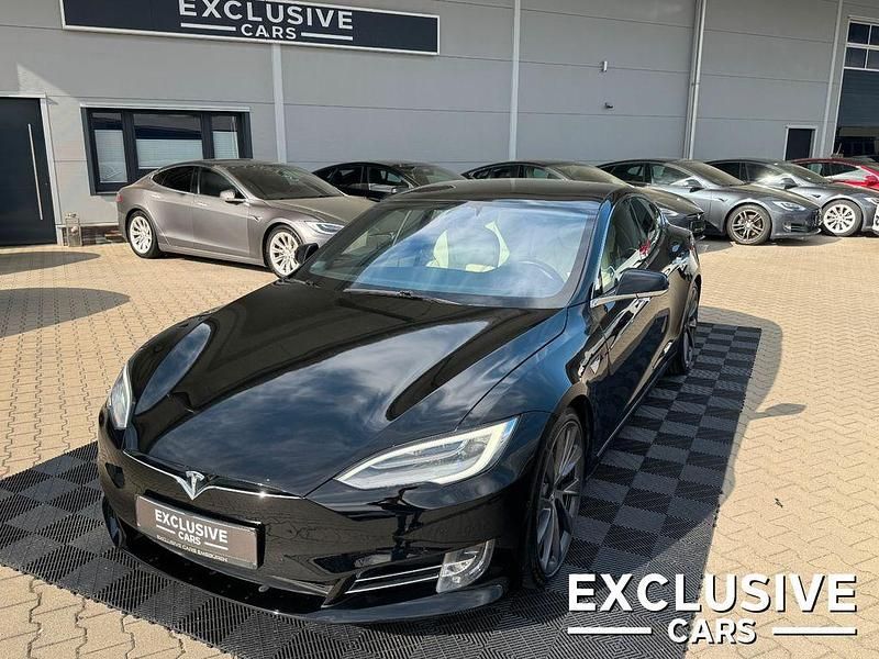 Usata Tesla Model S 386 kW (525 CV) 2020 Nero Utilitaria