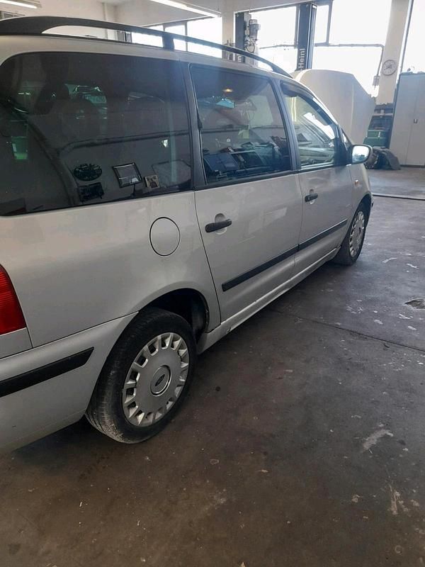 Gebraucht Ford Galaxy 2002 Silber Van / Kleinbus
