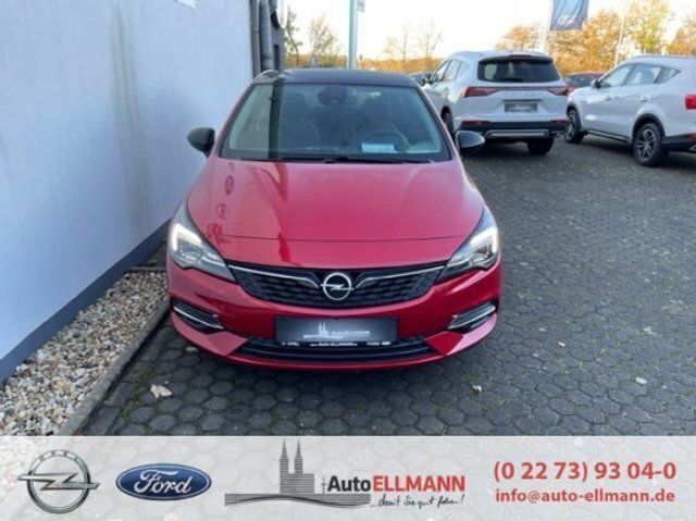 Rot metallic Gebraucht 2021 Opel Astra Limousine | 17.989 € - Bild 1/4