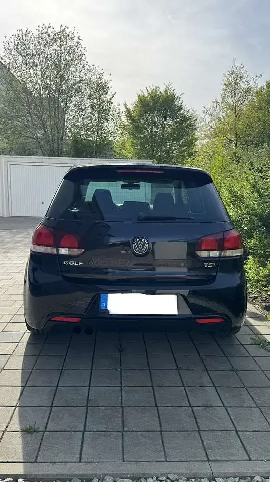Gebraucht VW Golf VI Highline 122 PS (89 kW) 2011 Schwarz Kleinwagen