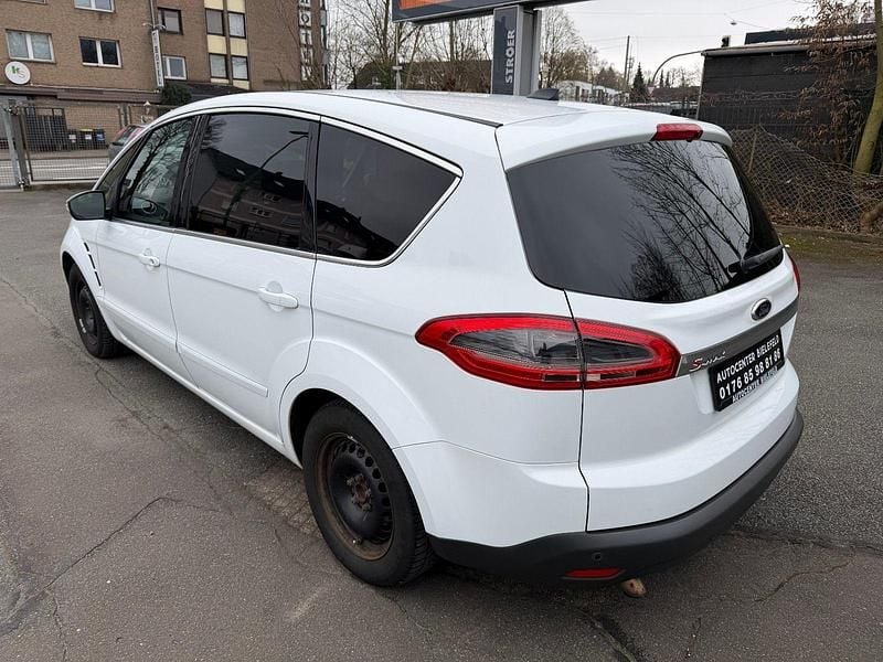 Gebraucht Ford S-MAX Titanium 160 PS (117 kW) 2014 Weiß Van / Kleinbus