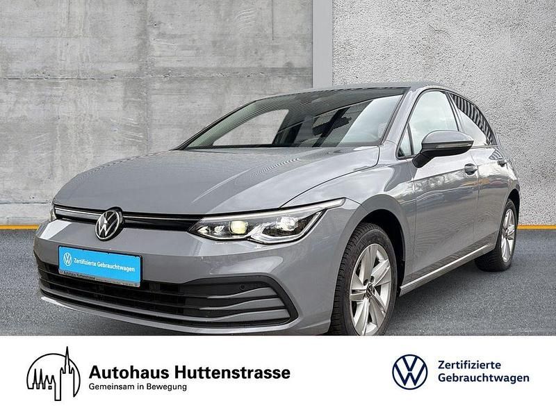 Gebraucht VW Golf VIII Pro 131 PS (96 kW) 2020 Außenfarbe: Limousine