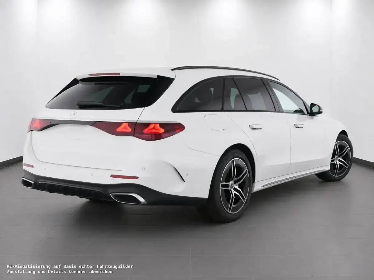 Gebraucht Mercedes E200 AMG 204 PS (150 kW) 2025 Weiß Kombi
