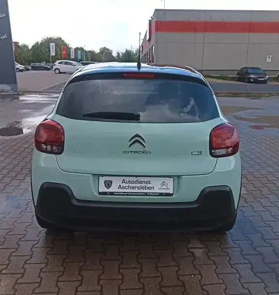 Gebraucht Citroën C3 PureTech 110 PS (80 kW) 2018 Grün Kleinwagen