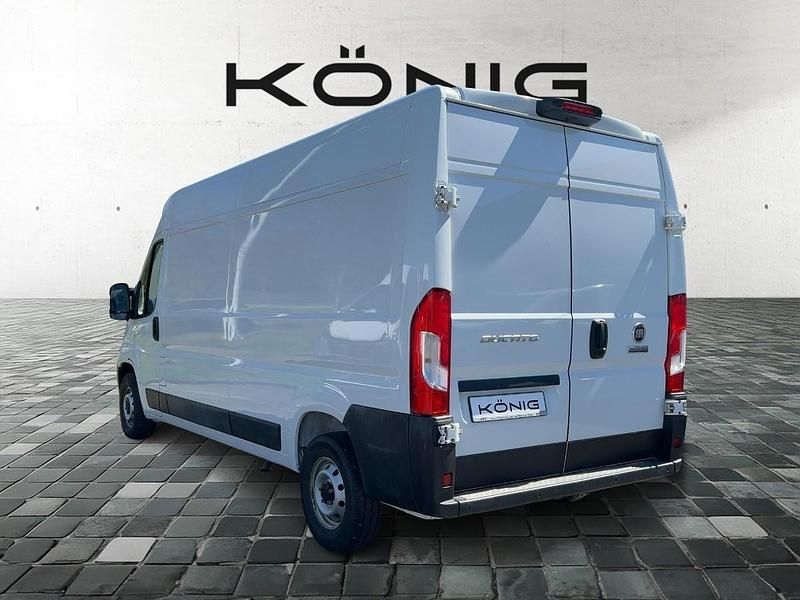Gebraucht Fiat Ducato 140 PS (102 kW) 2023 Weiß Van