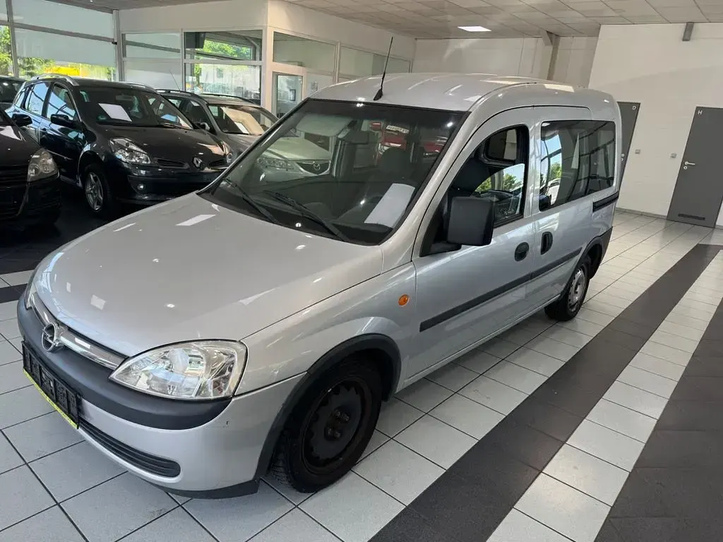Gebraucht Opel Combo 87 PS (63 kW) 2003 Van / Kleinbus