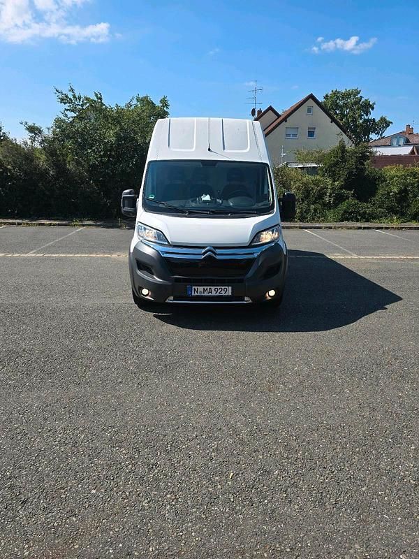 Weiß Gebraucht 2016 Fiat Ducato Van | 17.850 € - Bild 1/4